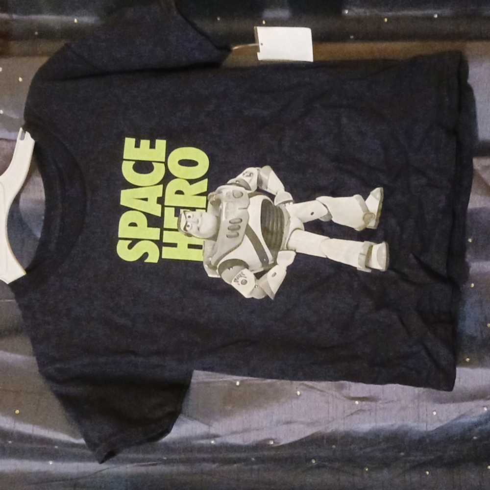 Disney pixar Buzz lightyear t-shirt